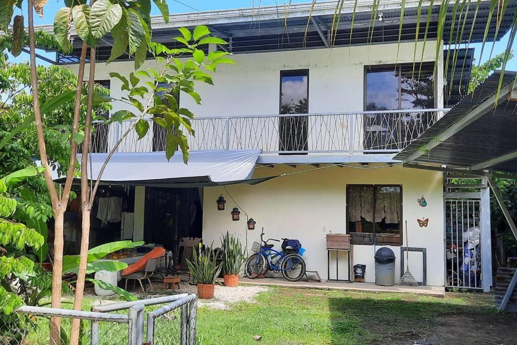 Apartamentos Nanas Puntarenas Kültér fotó